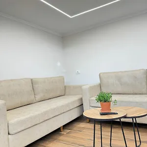 Flors Apartment